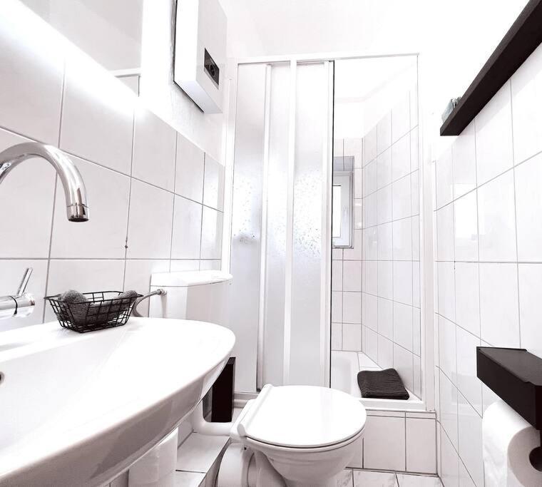 Suburban Jungle Apartment Bochum